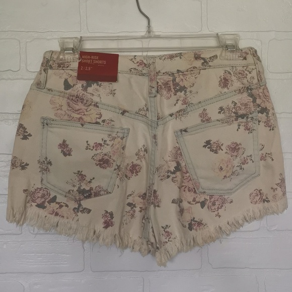 Mossimo Supply Co Floral Print Women Shorts Size: 2/26 #091 - Picture 4 of 7